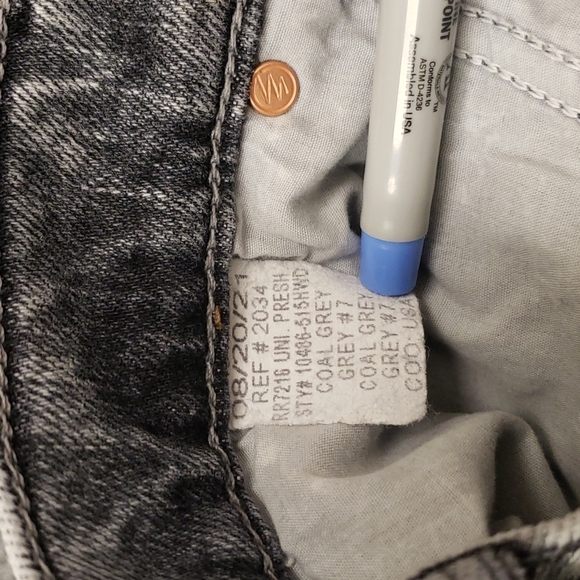 MOTHER The Curbside Ankle High Waisted Balloon Jeans (27" waist) - Picture 10 of 14